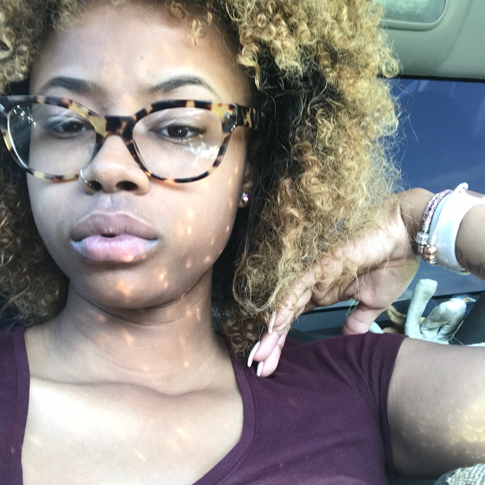 Meet your Posher, Bianca